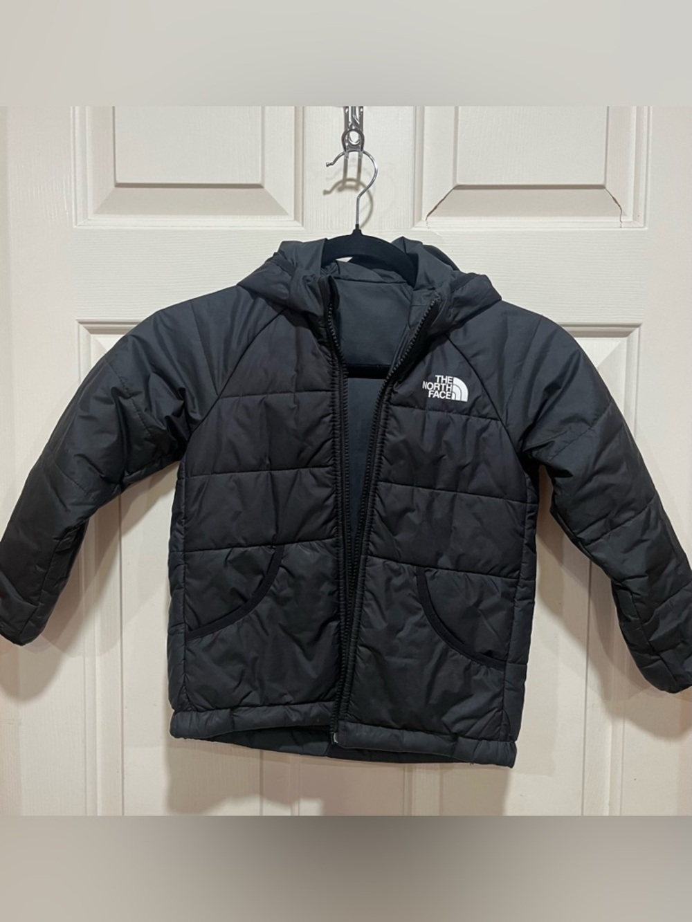 The North Face Black Toddler/Kids' Hooded Insulated Jacket